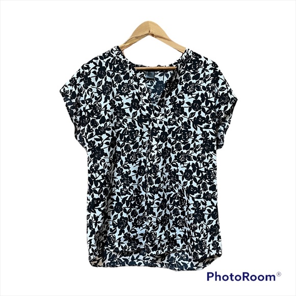 Ann Taylor Tops - Ann Taylor | Cap Sleeve Blouse